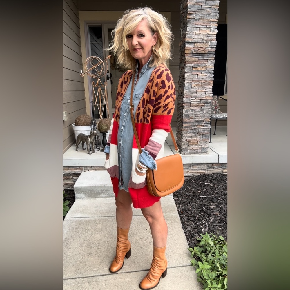 Colorblock Cardigan - Picture 5 of 12